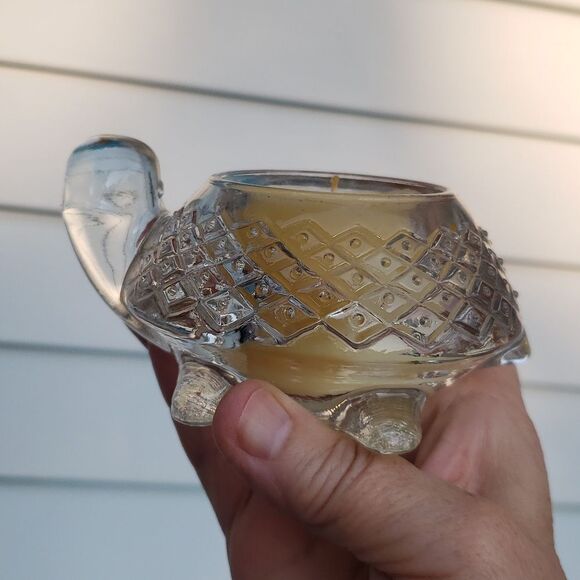Vintage Avon Fostoria Crystal Turtle Candle - Picture 7 of 10